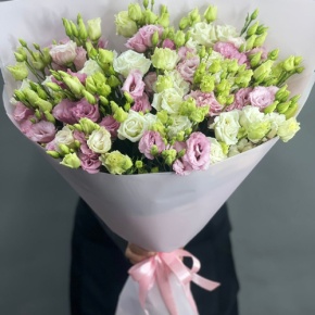 Нежный букет из 21 эустомы в Домодедово