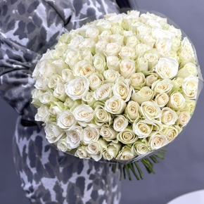 Букет 101 белая роза Кения (40 см) в Домодедово