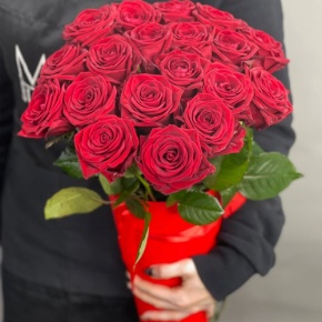 21 красная роза в конусе (50 см) в Домодедово