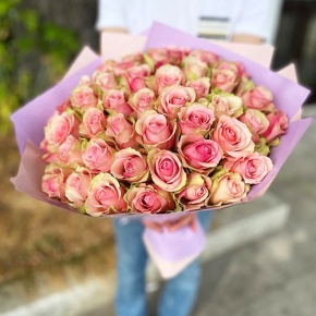 Букет 51 роза Бэлла Роса (40 см) в Домодедово