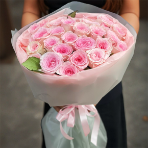 Букет из 25 махровых роз (60 см) в Домодедово