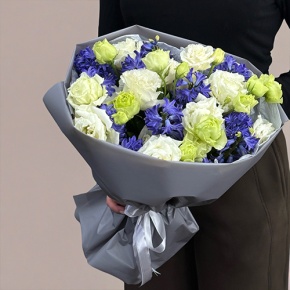 Букет из ароматных гиацинтов и эустом в Домодедово
